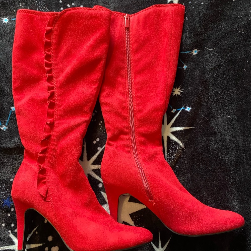 Sexy Red hot suede like high heel boot 👢